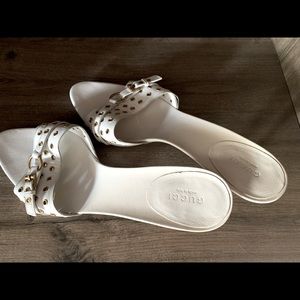 Vintage GUCCI kitten heels